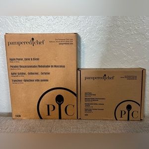 Pampered Chef Apple Peeler, Corer & Slicer PLUS Stand